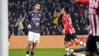 PSV Vs Willem II: Nathan Tjoe-A-On Blunder, Timnya Dibantai 7-0