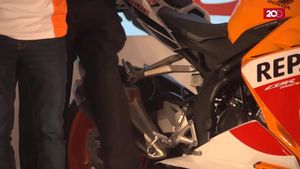 CBR250RR Repsol Edition Bawa Sensasi Sirkuit ke Jalan Raya