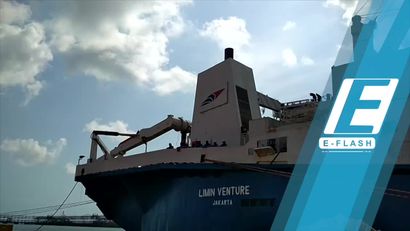 Melihat Kapal Kabel Pengalir Akses Internet Indonesia