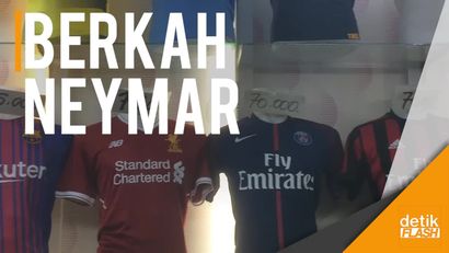 Neymar Pindah, Jersey PSG di Tanah Abang Laku Keras!