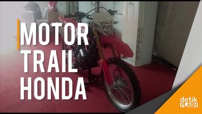 Tampilan Motor Petualang Honda CRF 150L