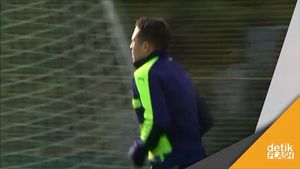 Wenger Ragukan Masa Depannya di Arsenal