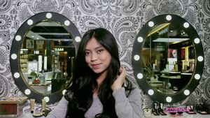 Romantic Glam Make Up Look