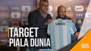 Sampaoli Resmi Tangani Argentina