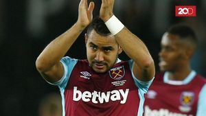 Payet Resmi Tinggalkan West Ham