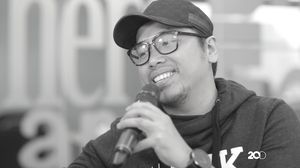 Sammy Simorangkir Ciptakan Tulang Rusuk Untuk Sang Istri