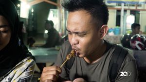 Vlog Tapal Batas : Merasakan Sate dan Bakso Rusa Khas Merauke