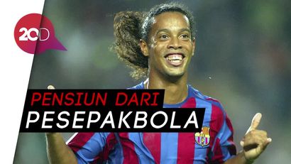 Ronaldinho Resmi Gantung Sepatu