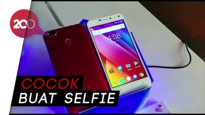 SPC L53 Selfie, Ponsel Murah Buatan Lokal