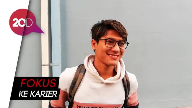 Girls Rizky  Billar Ternyata Masih Jomblo