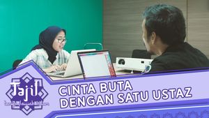  Cinta Buta dengan Satu Ustaz