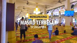 Berkunjung ke Mesjid Terbesar di Singapura
