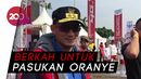 Tahun Depan, Sandi Janjikan Mudik Gratis untuk Pasukan Oranye Tahun Depan, Sandi Janjikan Mudik Gratis untuk Pasukan Oranye