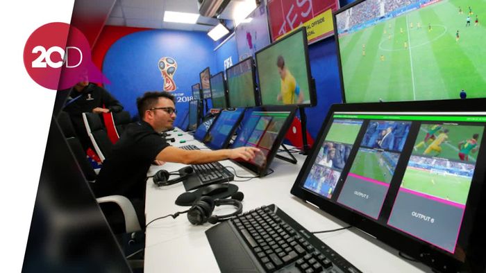 Yang Harus Kamu Tahu soal Teknologi VAR di Piala Dunia 2018 Yang Harus Kamu Tahu soal Teknologi VAR di Piala Dunia 2018