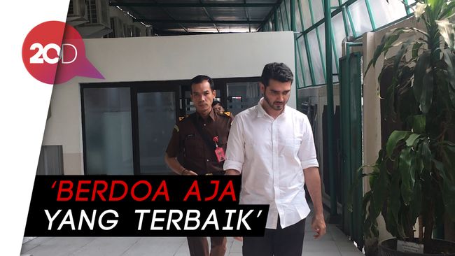 Hadapi Sidang Putusan, Fachri Albar Pasrah