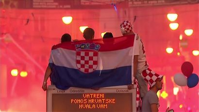 Zagreb Memerah, Kroasia Pesta Pora
