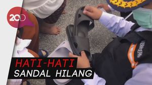 Masjid Nabawi Kian Penuh, Banyak Jemaah Indonesia Kehilangan Sandal