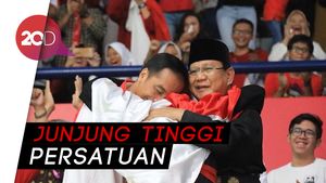 Jokowi-Prabowo Pelukan, Sandi: Saya Merinding