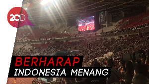 Gemuruh Dukungan Suporter untuk Zohri Getarkan GBK