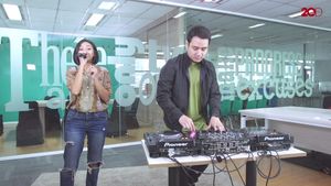 Cinta Sesaat Midnight Quickie Lewat Lagu Summer Love