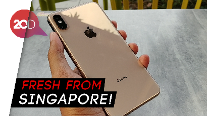 Unboxing iPhone XS Max