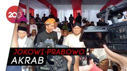 Akrabnya Jokowi dan Prabowo Jelang Deklarasi Kampanye Damai Akrabnya Jokowi dan Prabowo Jelang Deklarasi Kampanye Damai