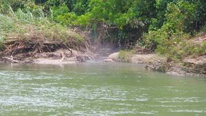 Mata Air Panas Tersembunyi di Kampung Mosso