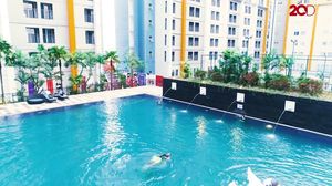 Wow! Hotel Ini Memiliki Kolam Renang yang Luas untuk Liburan