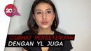 Awkarin Curhat Panjang Lebar soal Alasannya Tinggalkan Instagram Awkarin Curhat Panjang Lebar soal Alasannya Tinggalkan Instagram