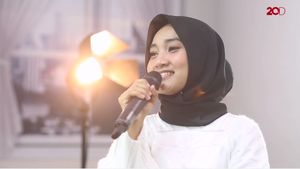 Terinspirasi dari Pengalaman, Fatin Ciptakan Jingga