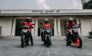 Semangat Sumpah Pemuda Riders Road Warriors KTM Duke 