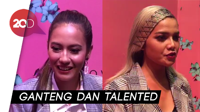 Charlie Puth di Mata Pevita dan Citra Scholastika
