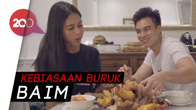 Sambil Mukbang, Paula dan Baim Wong Cerita Momen Malam Pertama