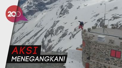 Menuruni Gunung Tertinggi di Italia dengan Papan Ski