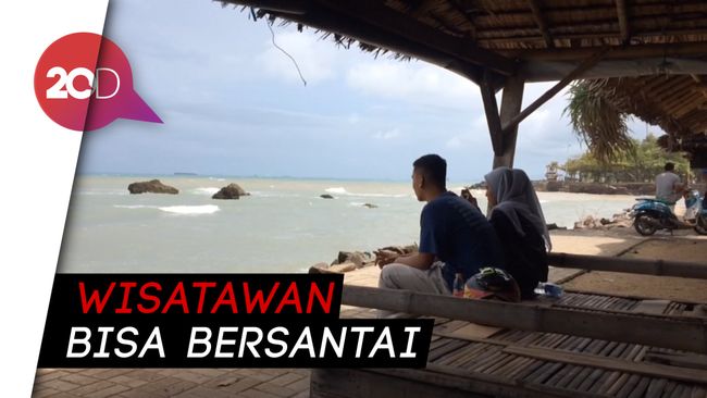 Potret Pantai Anyer Pasca Tsunami