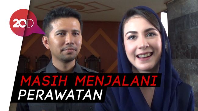 Dikuret, Arumi Bachsin Keguguran