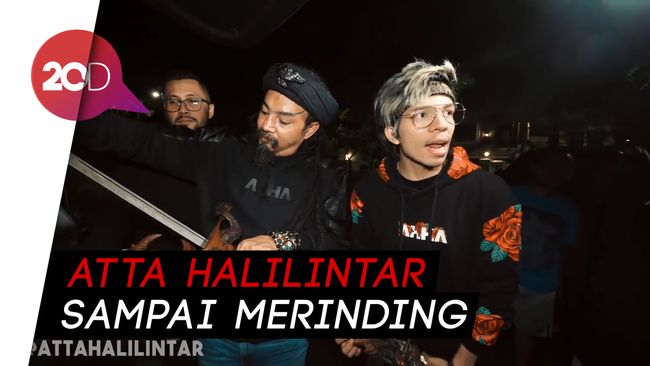 Hii Horror Banget Isi Barang-barang di Mobil Limbad!