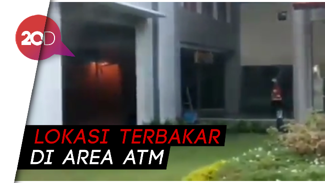 Terminal Keberangkatan Domestik Bandara Ngurah Rai Terbakar Terminal Keberangkatan Domestik Bandara Ngurah Rai Terbakar