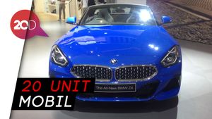 Mobil BMW Z4 Roadster Unjuk Gigi di IIMS 2019