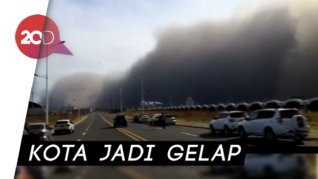 Badai pasir di china