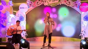 Nyanyian Nur Asri Bikin Galau - Sunsilk Hijab Hunt 2019 Makassar