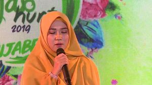 Andi Eka Lantunkan Ayat Suci - Sunsilk Hijab Hunt 2019 Makassar