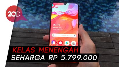 Unboxing Samsung Galaxy A70 yang Cocok untuk Vlogger