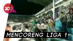 Ricuh Suporter di Laga PSS Sleman Vs Arema FC