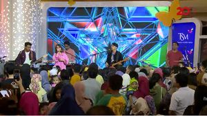 Aksi Panggung Geisha Cover Lagu Nike Ardilla