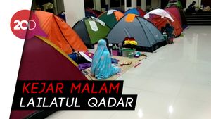 Ratusan Tenda Iktikaf di 10 Hari Terakhir Ramadhan