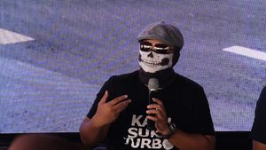 Ngevlog Otomotif Ala Motomobi Bareng Toyota Rush