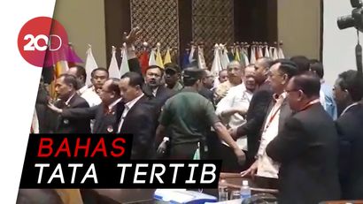 Musornas KONI Pusat Ricuh!