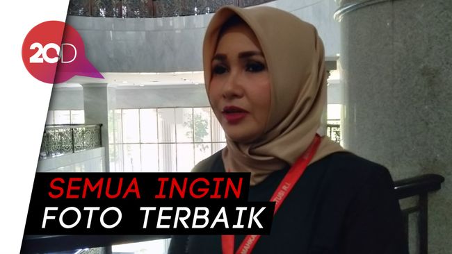 Melihat dari Dekat Sosok Evi yang Dituduh Edit Foto ‘Kelewat Cantik’
