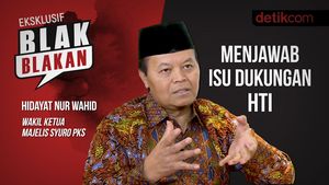Blak-blakan Hidayat Nur Wahid: Menjawab Isu Dukungan HTI
